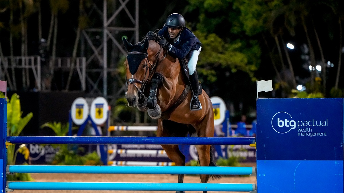 Adolpho Lindenberg Supera Profissionais para Conquistar o Troféu Roberto Marinho