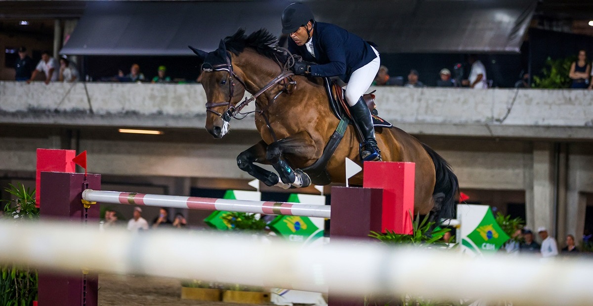 Doda Miranda Toma a Liderança na Classificação do Brasileiro Senior Top
