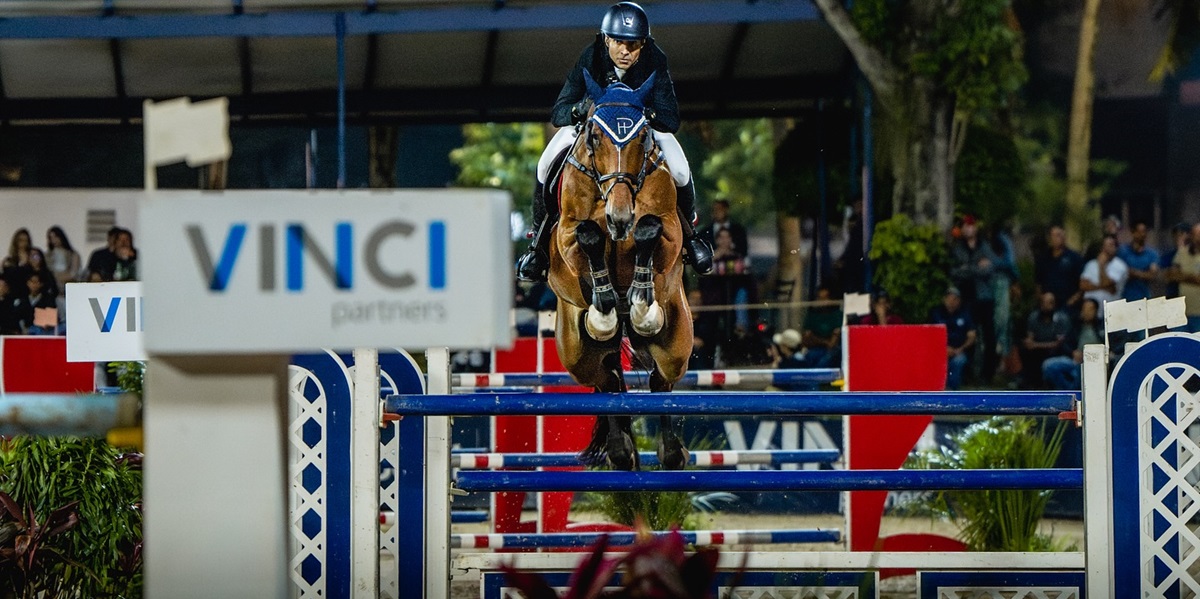 Vitória em Dose Dupla! Flávio Grillo Conquista o GP Vinci Partners CSI 2*-W e o Ranking Brasileiro Senior Top