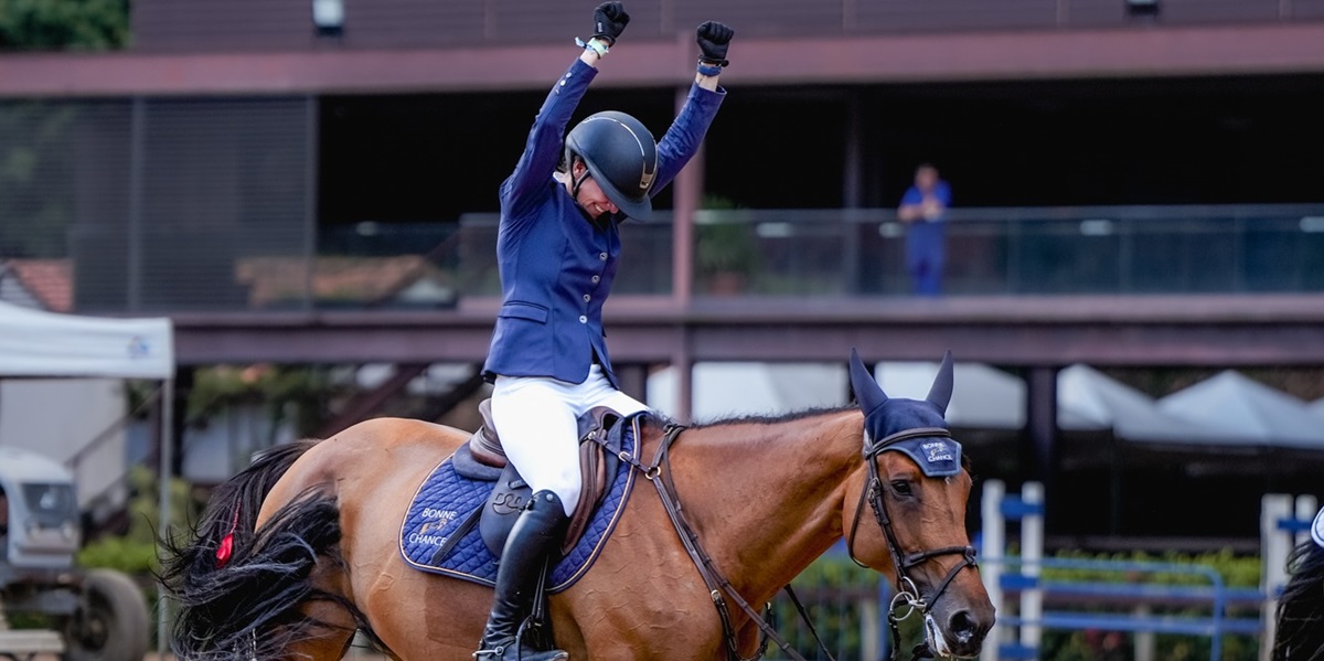 Vitória Caseira! Stephanie Macieira Grava Seu Nome no Hall dos Campeões do Grande Prêmio Roberto Marinho